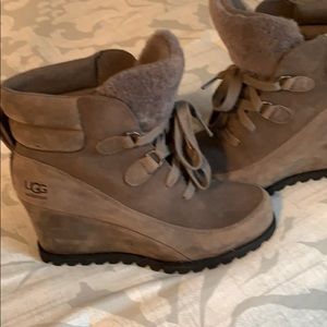 ugg valory waterproof boot